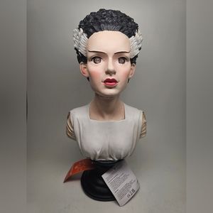 NEW Bride of Frankenstein Bust with Light Up Eyes